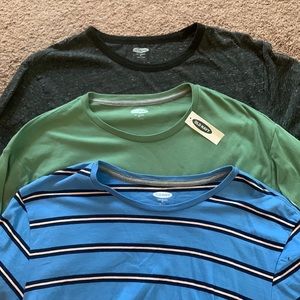 3 Old Navy men’s T shirts